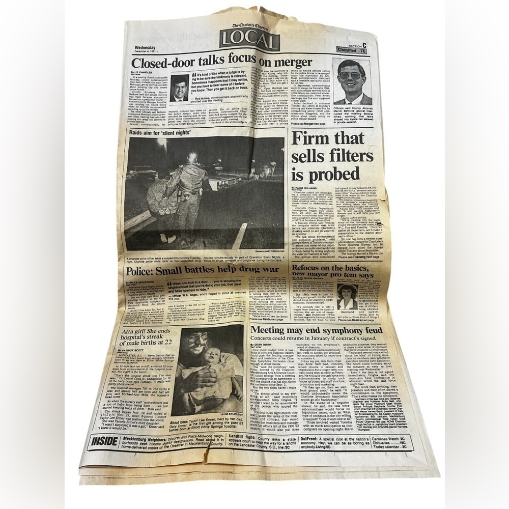Vintage December 4, 1991 Edition of The Charlotte Observer Newspaper
